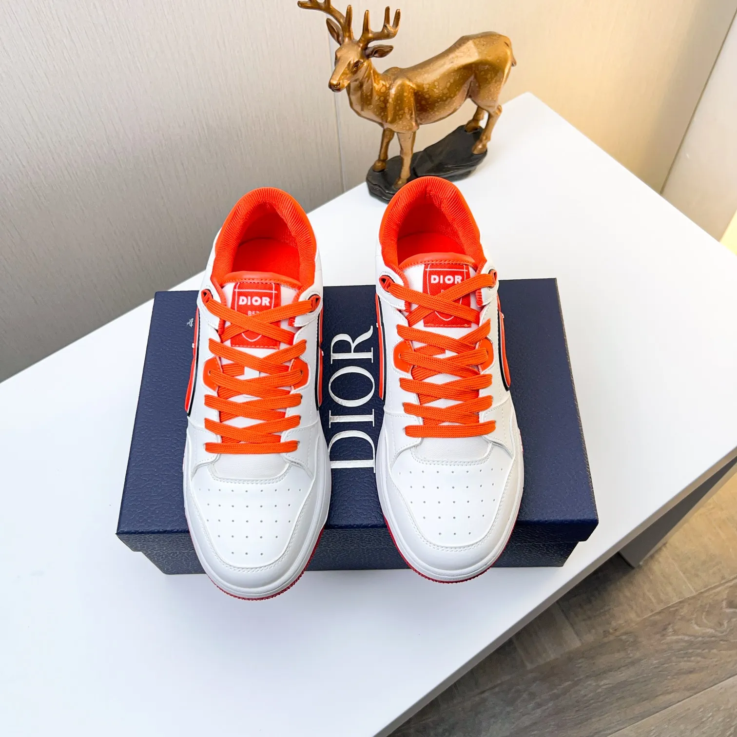 Men's Men's Shoes 💰420 [New Style] 🦩🦩Dior - Low-top sneakers 2025 spring men's collection new arrivals [Celebrate][Celebrate][Celebrate], reinterpret the basketball shoe design and become a classic Dior item [strong][strong][strong], carefully crafted in black and cream white smooth cowhide, paired with beige suede, showing leather on the side The CD logo, tongue, sole and back side are decorated with various distinctive details to enhance the style[666][666], while eyelet details, topstitching and rubber panels highlight the dynamic charm of its athletic style[strong][strong][strong]. It has a two-color rubber sole, which can be matched with various clothing to create a refined look. Size: 38 to 44 (45 can be customized
